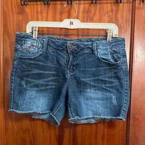 BONGO Jean Shorts- Women’s Size 13